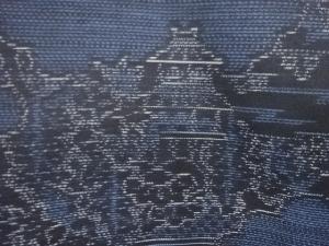 アンティーク　雲に寺院風景模様織り出し本場泥大島紬着物